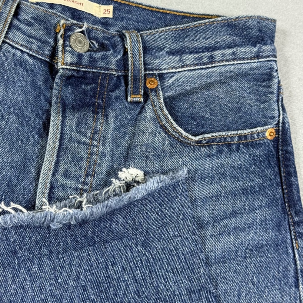 Levis Wedgie Straight Jeans Distressed Medium Wash High Rise Raw Hem Denim